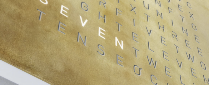 QLOCKTWO