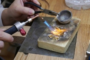 Hungeling & Töchter Goldschmelze