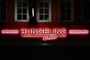 Hungeling & Töchter Außenschild