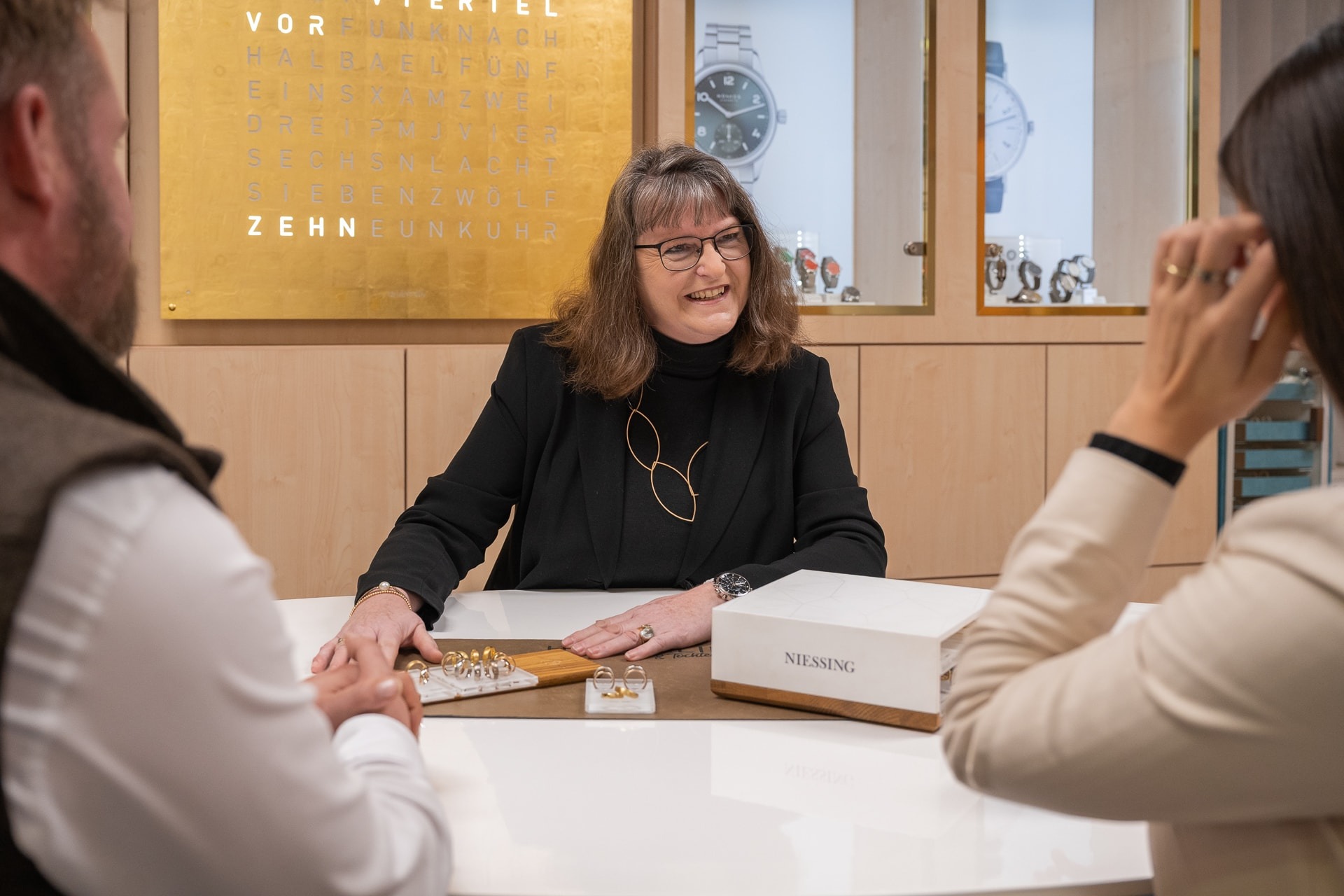 Hungeling & Töchter Beratungsgespräch für Ringe