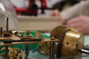 Hungeling & Töchter Werkstatt Uhrenmechaniken